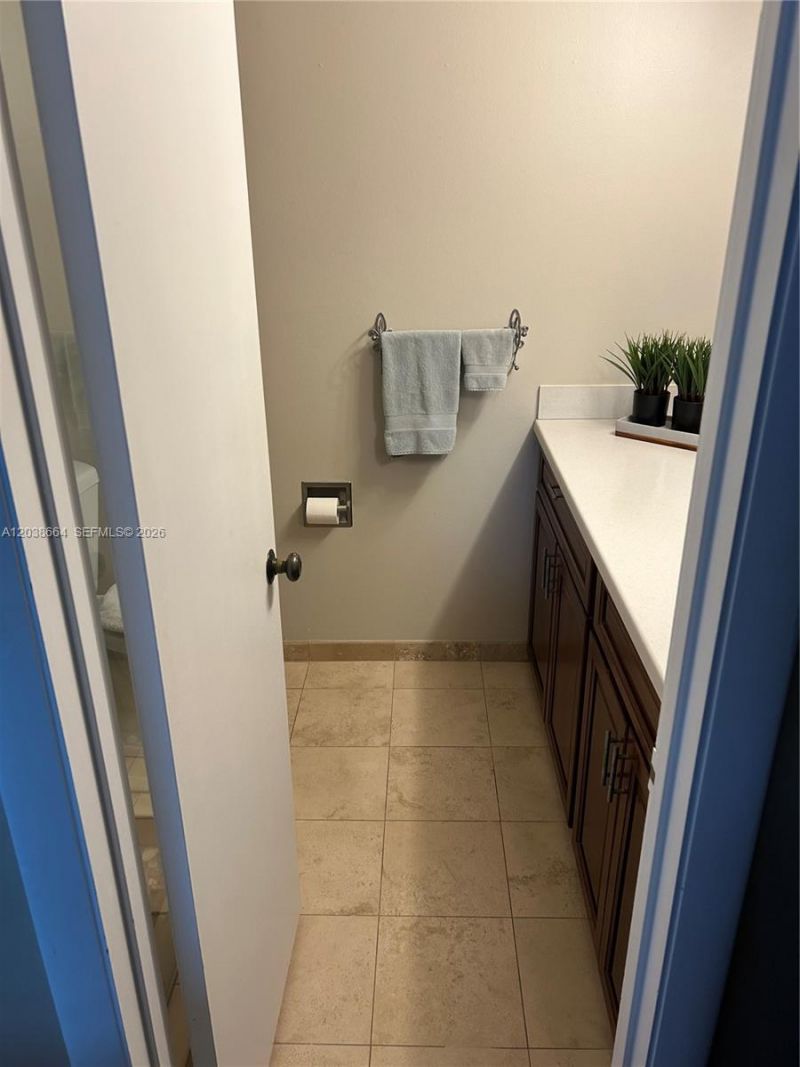 3100 NE 49th St , Unit 510, Fort Lauderdale, FL 33308 Photo