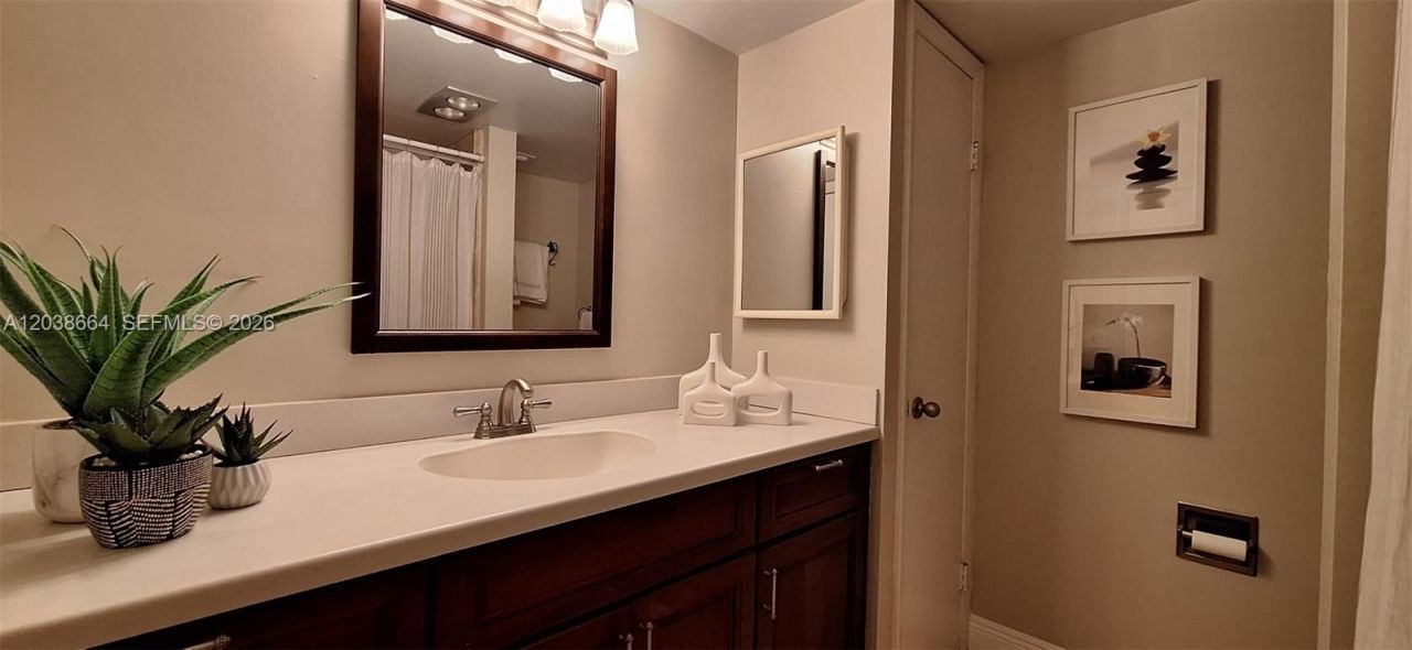 3100 NE 49th St , Unit 510, Fort Lauderdale, FL 33308 Photo