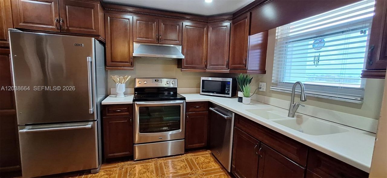 3100 NE 49th St , Unit 510, Fort Lauderdale, FL 33308 Photo