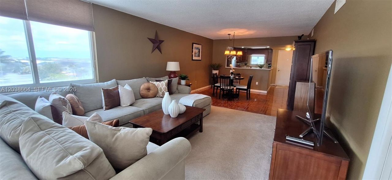 3100 NE 49th St , Unit 510, Fort Lauderdale, FL 33308 Photo