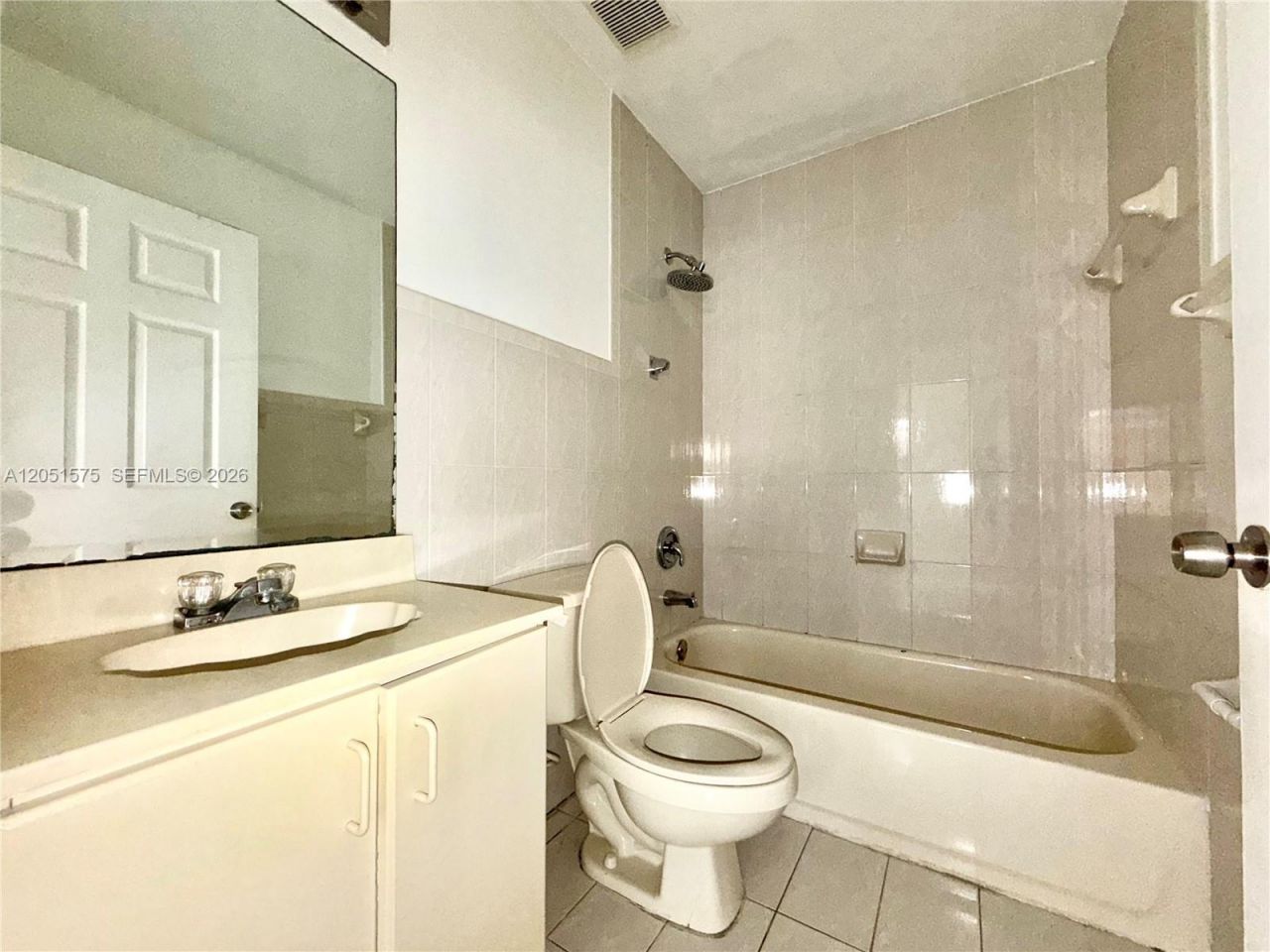 9184 NW 119 Terr , Unit 198, Hialeah Gardens, FL 33018 Photo