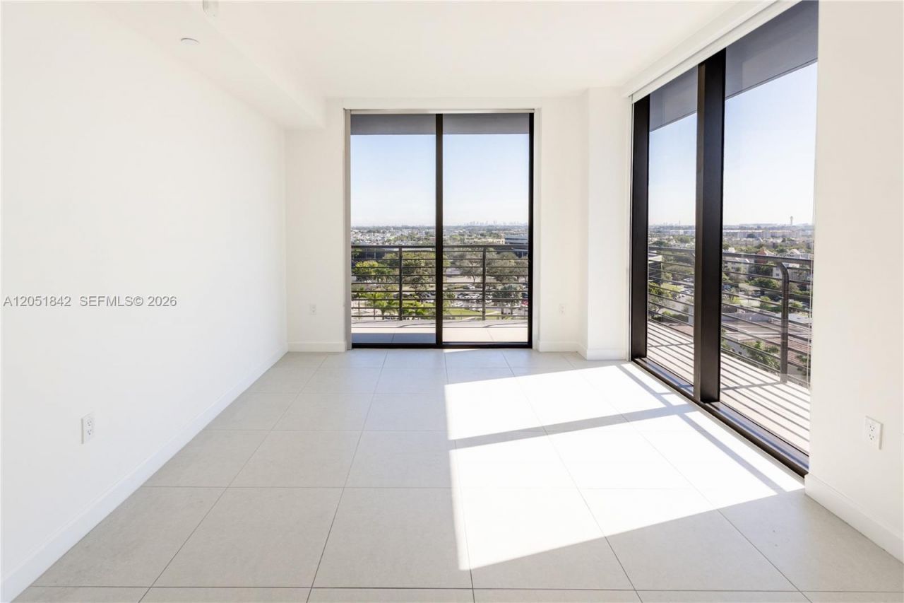 5350 NW 84th Ave , Unit 1001, Doral, FL 33166 Photo