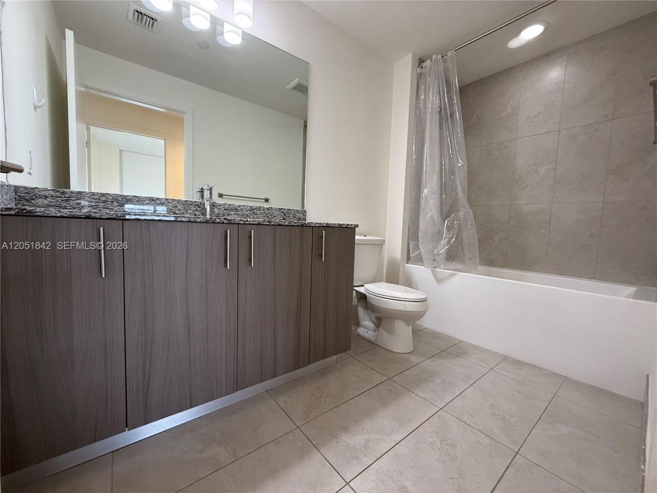5350 NW 84th Ave , Unit 1001, Doral, FL 33166 Photo