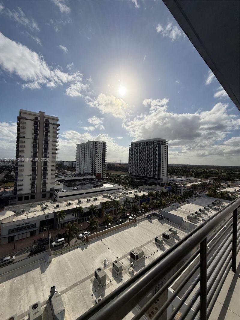5350 NW 84th Ave , Unit 1001, Doral, FL 33166 Photo