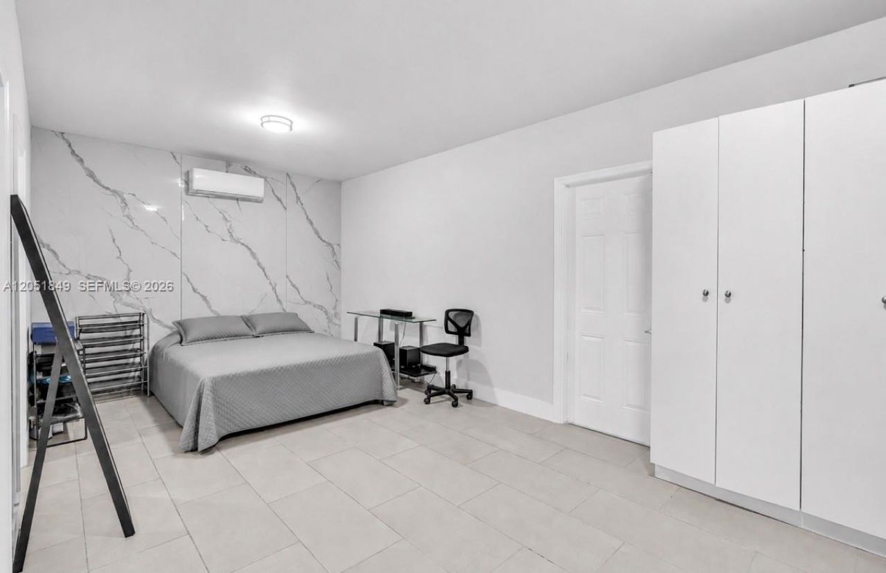 2830 NW 156th St , Miami Gardens, FL 33054 Photo