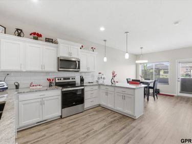 2760 Sheila Lane, Lincoln, NE 68516