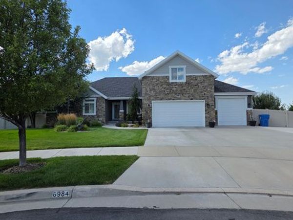 6984 W BOULDER RIDGE CIR , Herriman, UT 84096