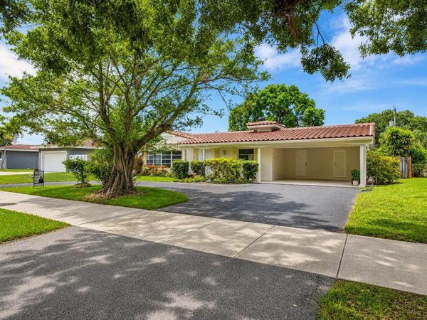 461 SW 54th Avenue, Plantation, FL 33317