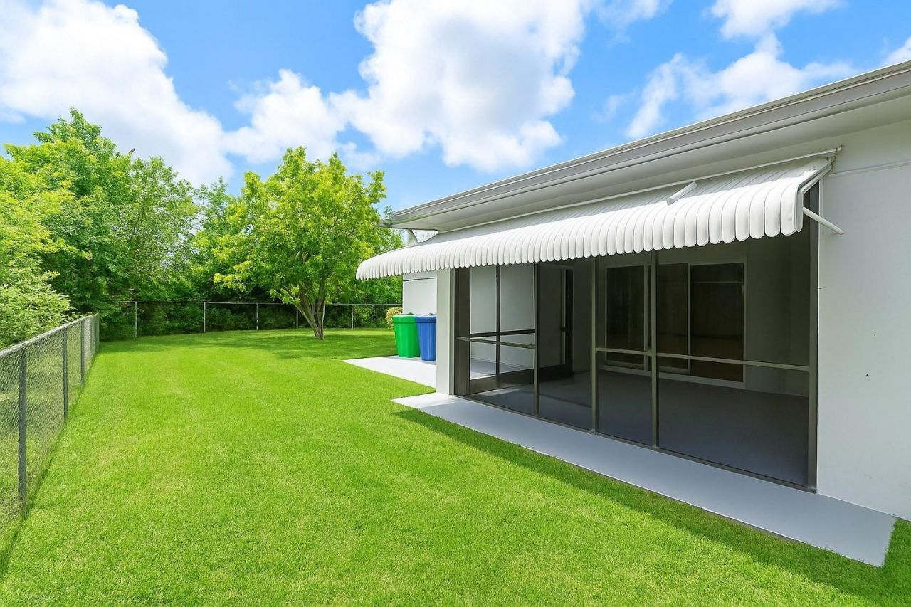 3843 NW 81st Terrace, Coral Springs, FL 33065 Photo