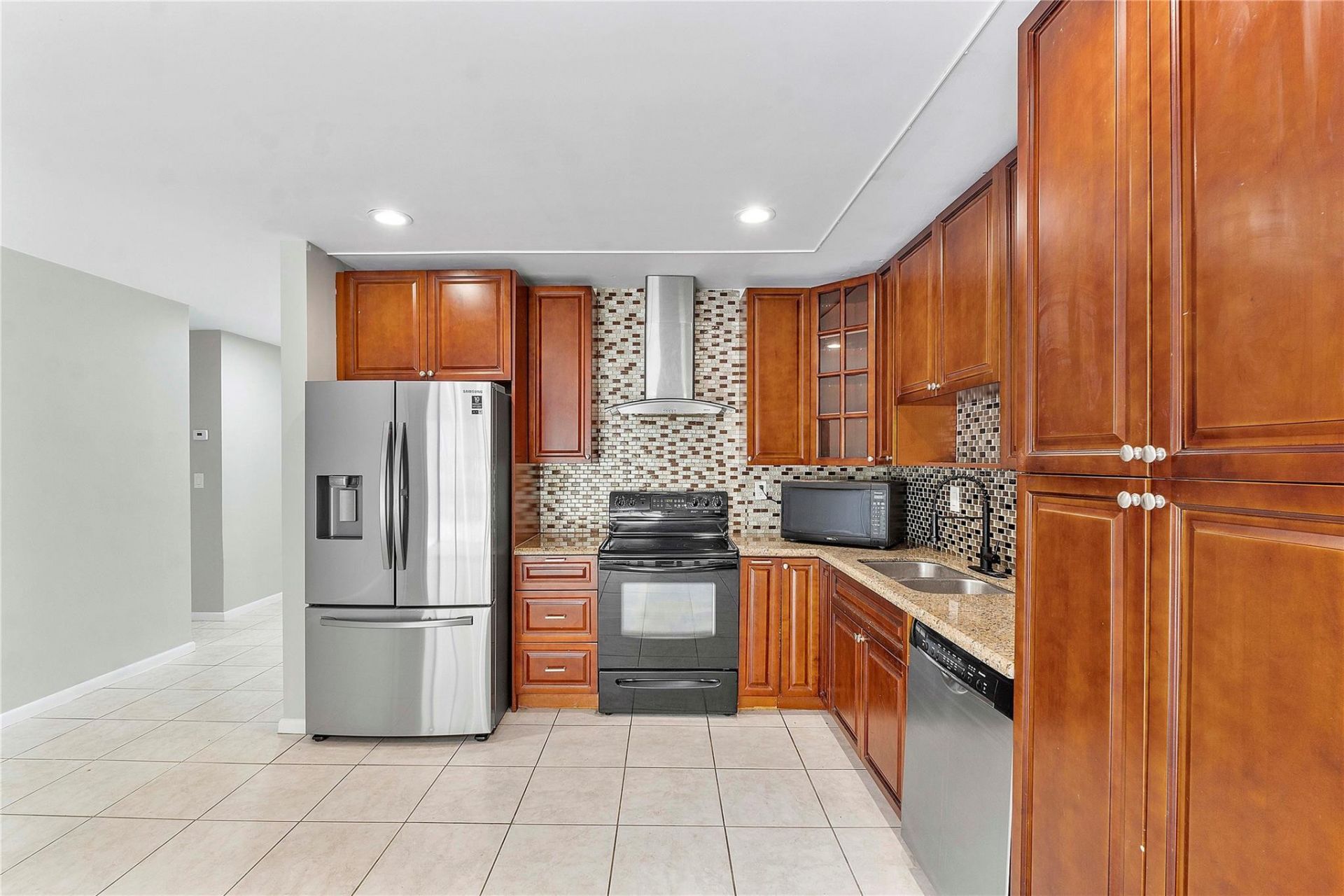 3843 NW 81st Terrace, Coral Springs, FL 33065 Photo