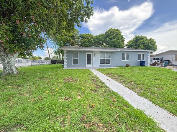 3645 NW 195th Terrace, Miami Gardens, FL 33056