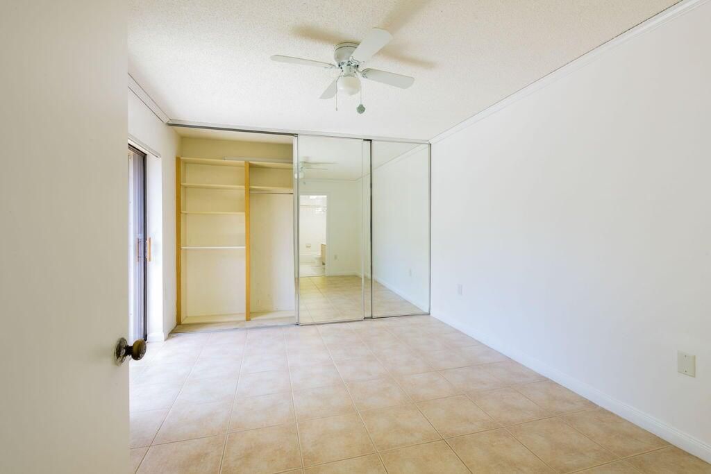 7424 74th Way, West Palm Beach, FL 33407 Photo