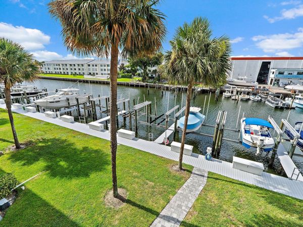 108 Paradise Harbour Boulevard, Unit 314, North Palm Beach, FL 33408