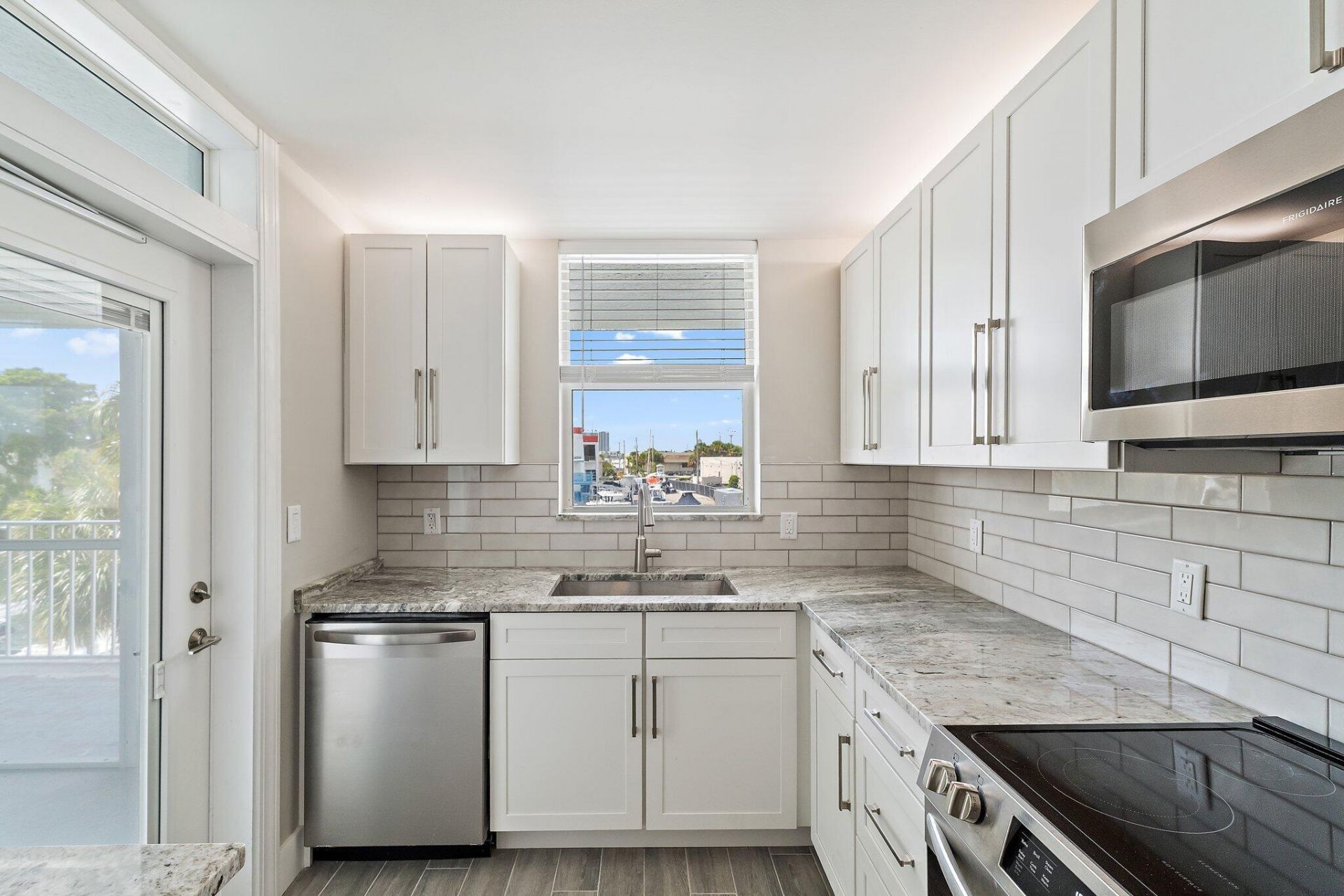 108 Paradise Harbour Boulevard, Unit 314, North Palm Beach, FL 33408 Photo
