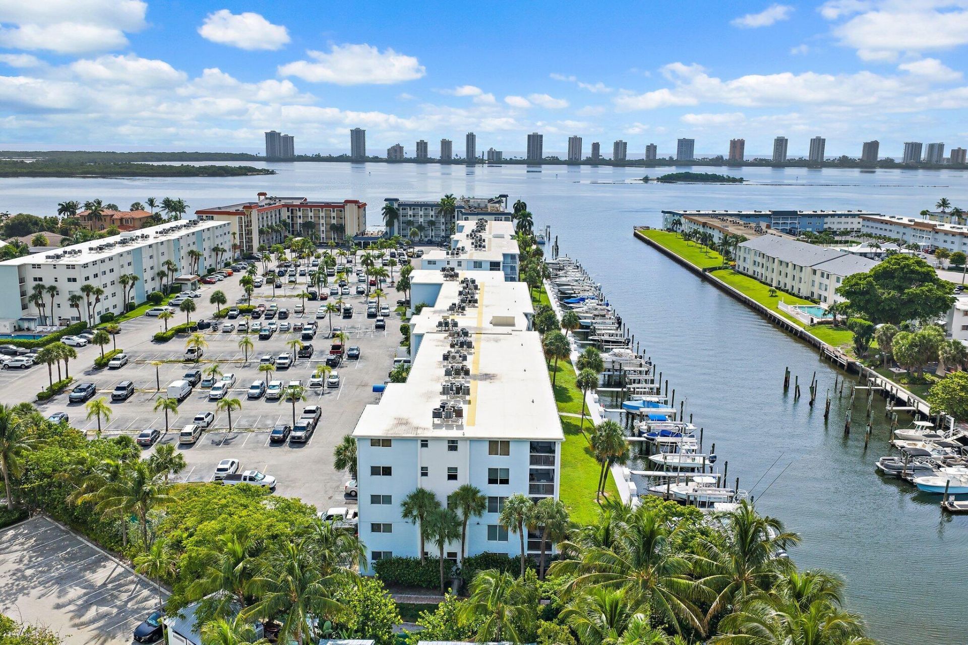 108 Paradise Harbour Boulevard, Unit 314, North Palm Beach, FL 33408 Photo