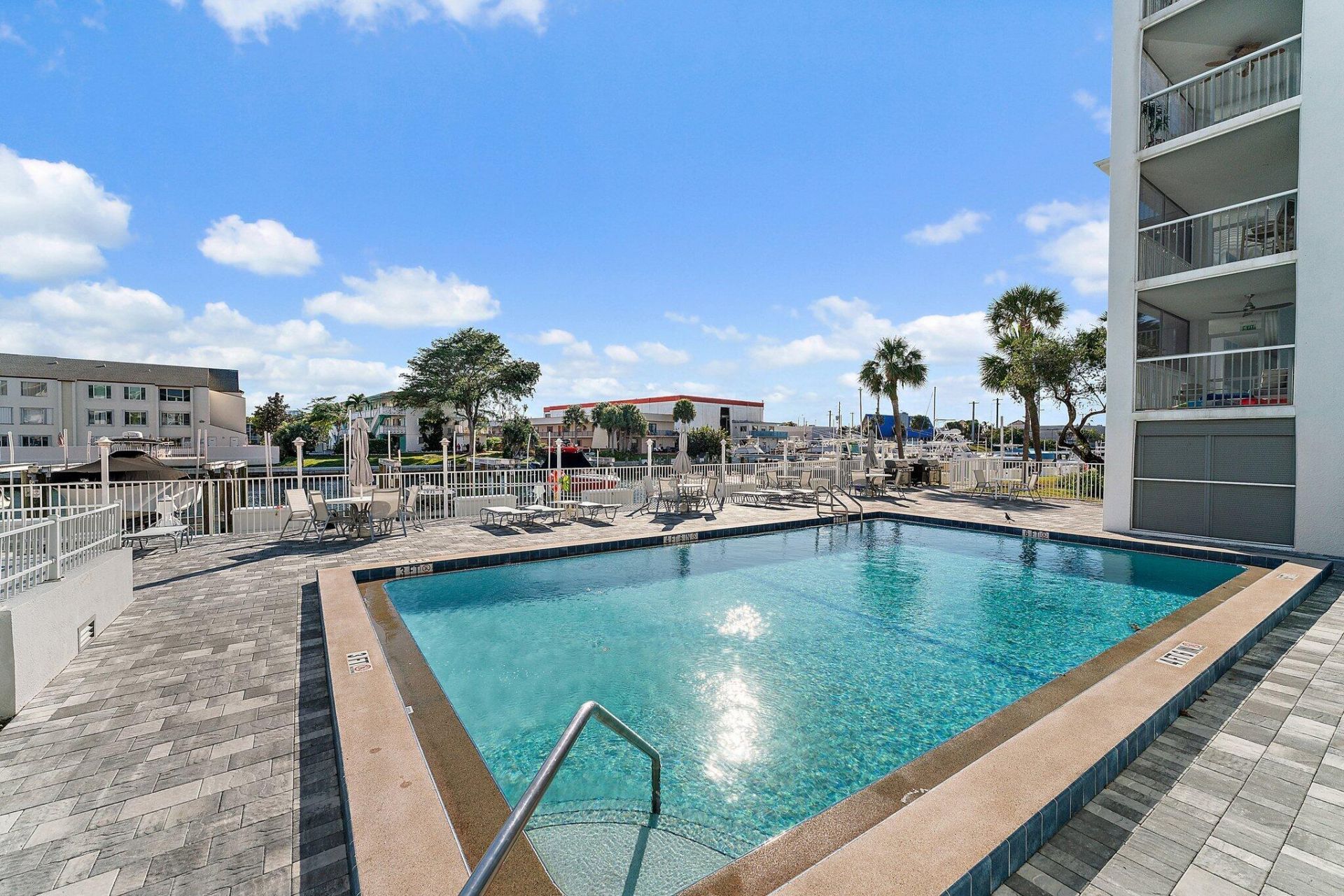 108 Paradise Harbour Boulevard, Unit 314, North Palm Beach, FL 33408 Photo