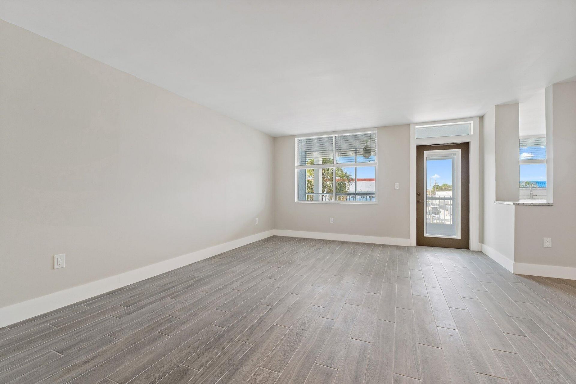108 Paradise Harbour Boulevard, Unit 314, North Palm Beach, FL 33408 Photo
