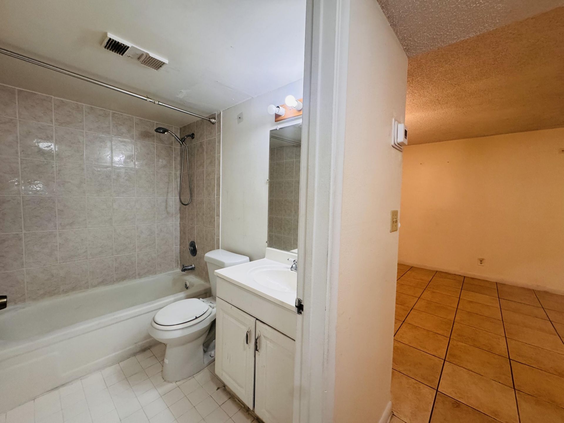 1900 N Congress Avenue, Unit 107, West Palm Beach, FL 33401 Photo