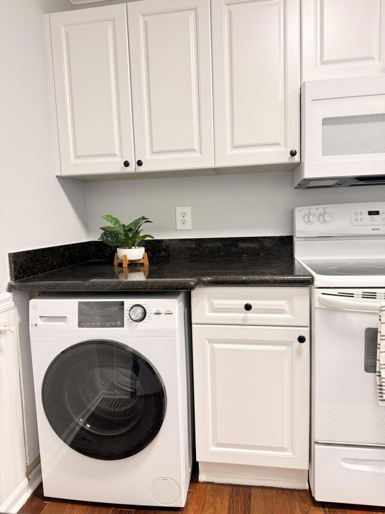 2080 Greenview Shores Boulevard, Unit 413, Wellington, FL 33414 Photo