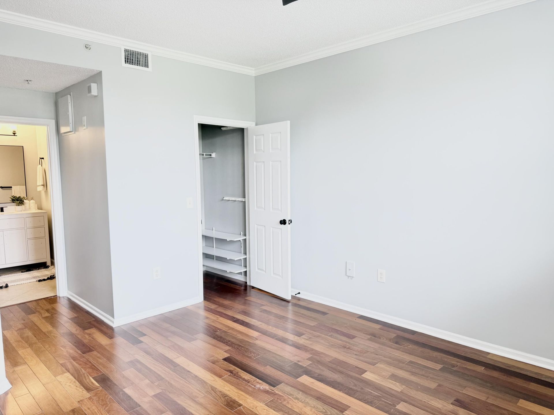 2080 Greenview Shores Boulevard, Unit 413, Wellington, FL 33414 Photo