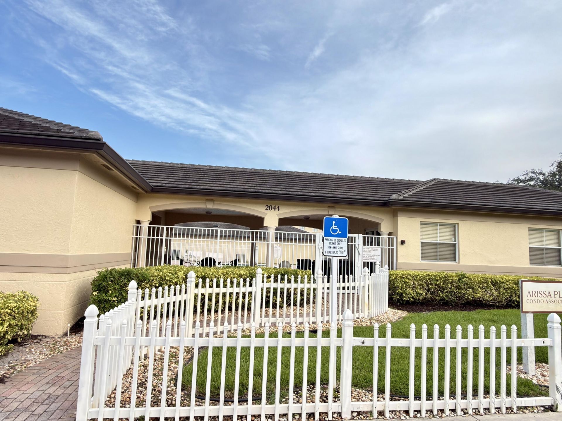 2080 Greenview Shores Boulevard, Unit 413, Wellington, FL 33414 Photo