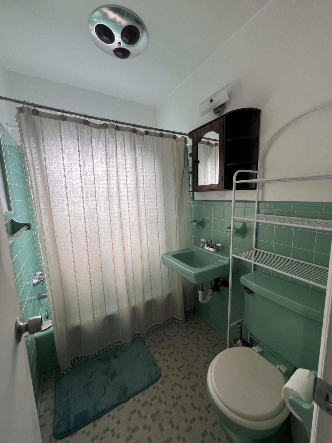 113 N Lakeside Drive, Unit 3, Lake Worth Beach, FL 33460 Photo