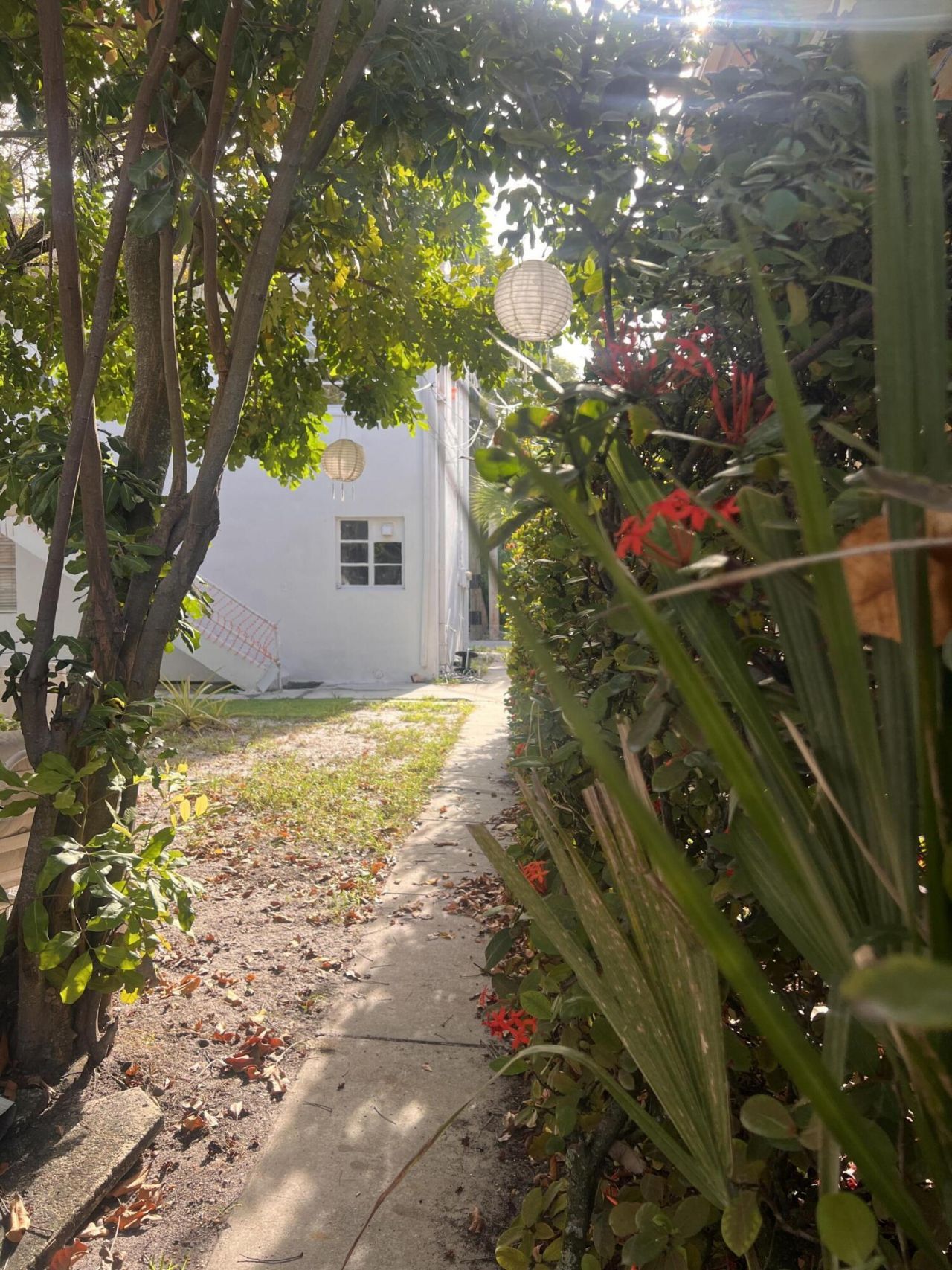 113 N Lakeside Drive, Unit 3, Lake Worth Beach, FL 33460 Photo