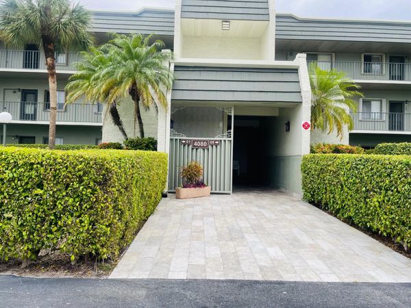 4080 Tivoli Court, Unit 307, Lake Worth, FL 33467