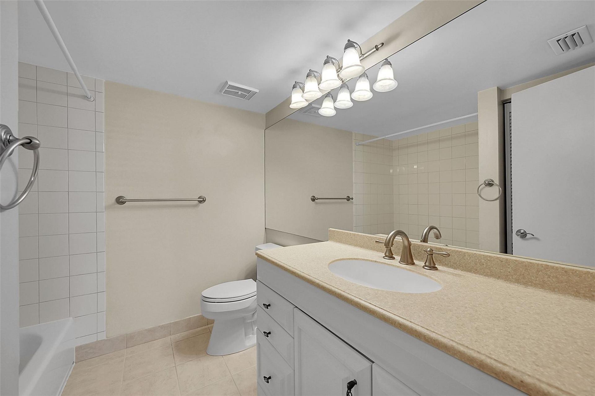 2518 NW 89th Drive, Unit 2518, Coral Springs, FL 33065 Photo