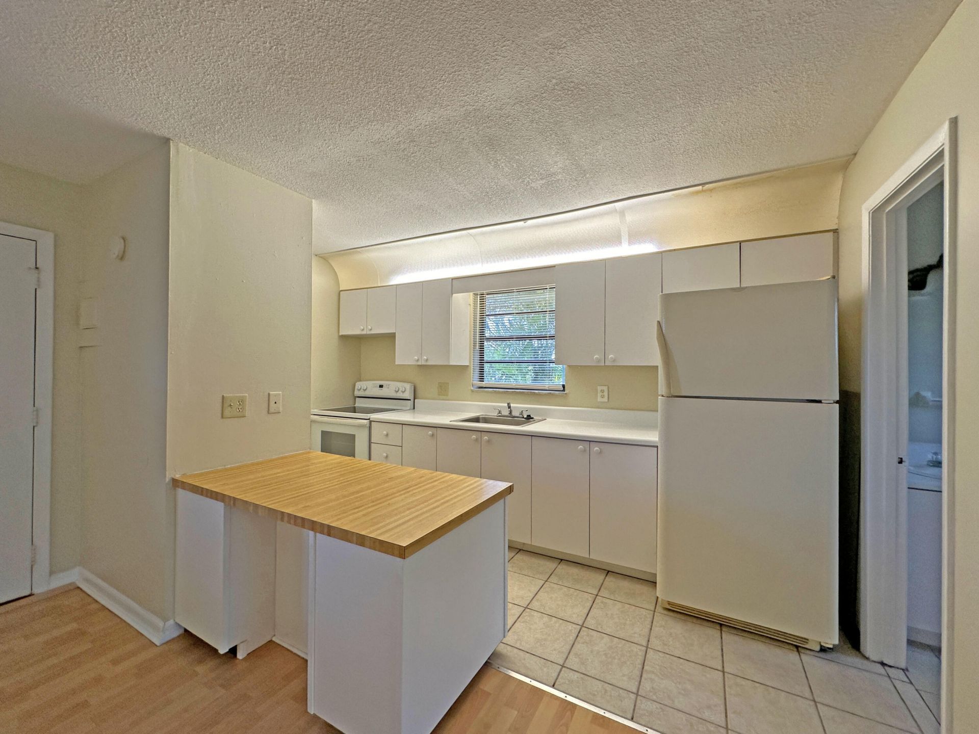 1021 SE Monterey Road, Unit A22, Stuart, FL 34994 Photo