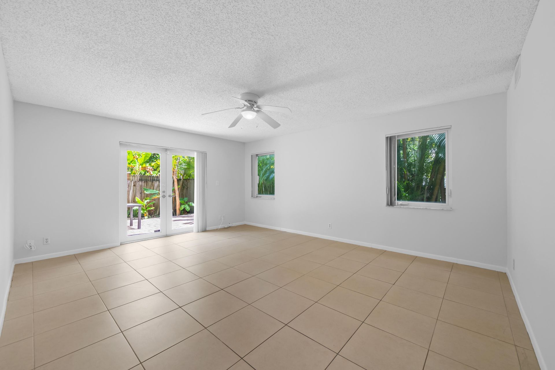 1627 NE 7th Street, Fort Lauderdale, FL 33304 Photo