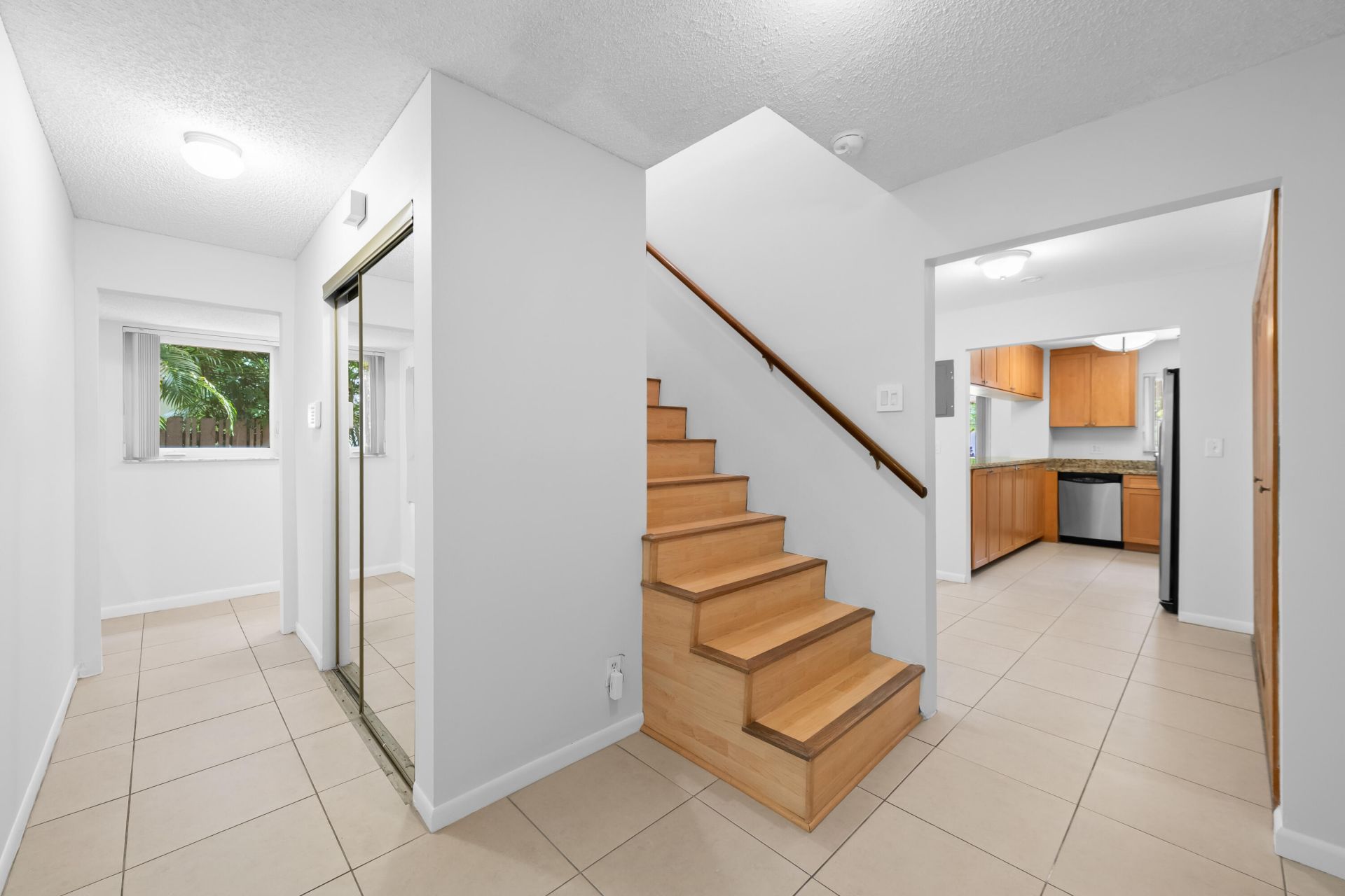 1627 NE 7th Street, Fort Lauderdale, FL 33304 Photo