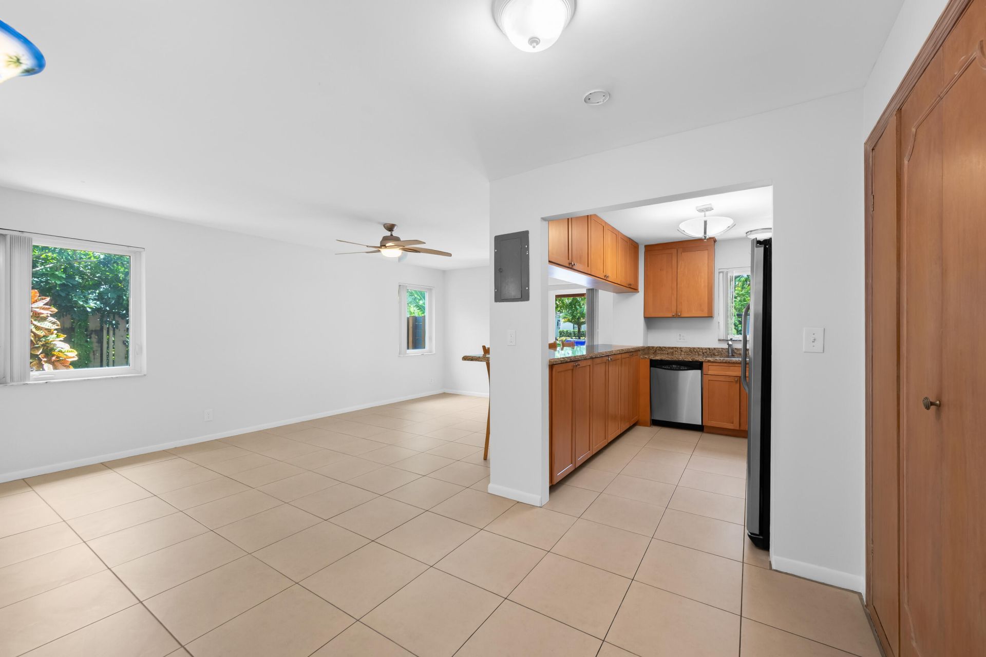 1627 NE 7th Street, Fort Lauderdale, FL 33304 Photo