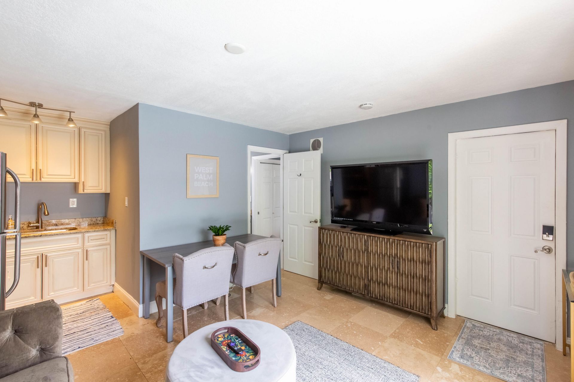 210 Malverne Road, West Palm Beach, FL 33405 Photo