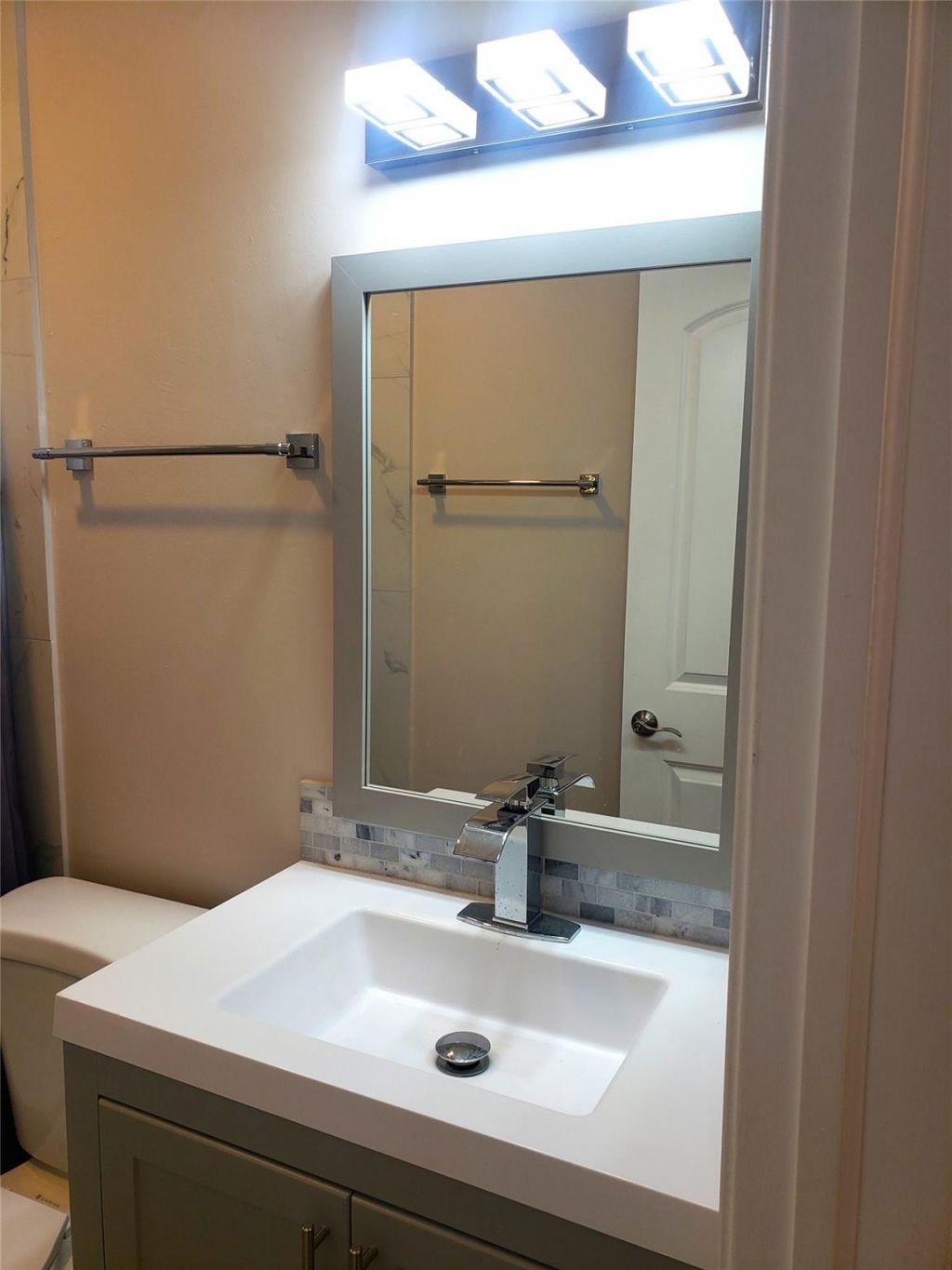 7897 Golf Circle Drive, Unit 303, Margate, FL 33063 Photo