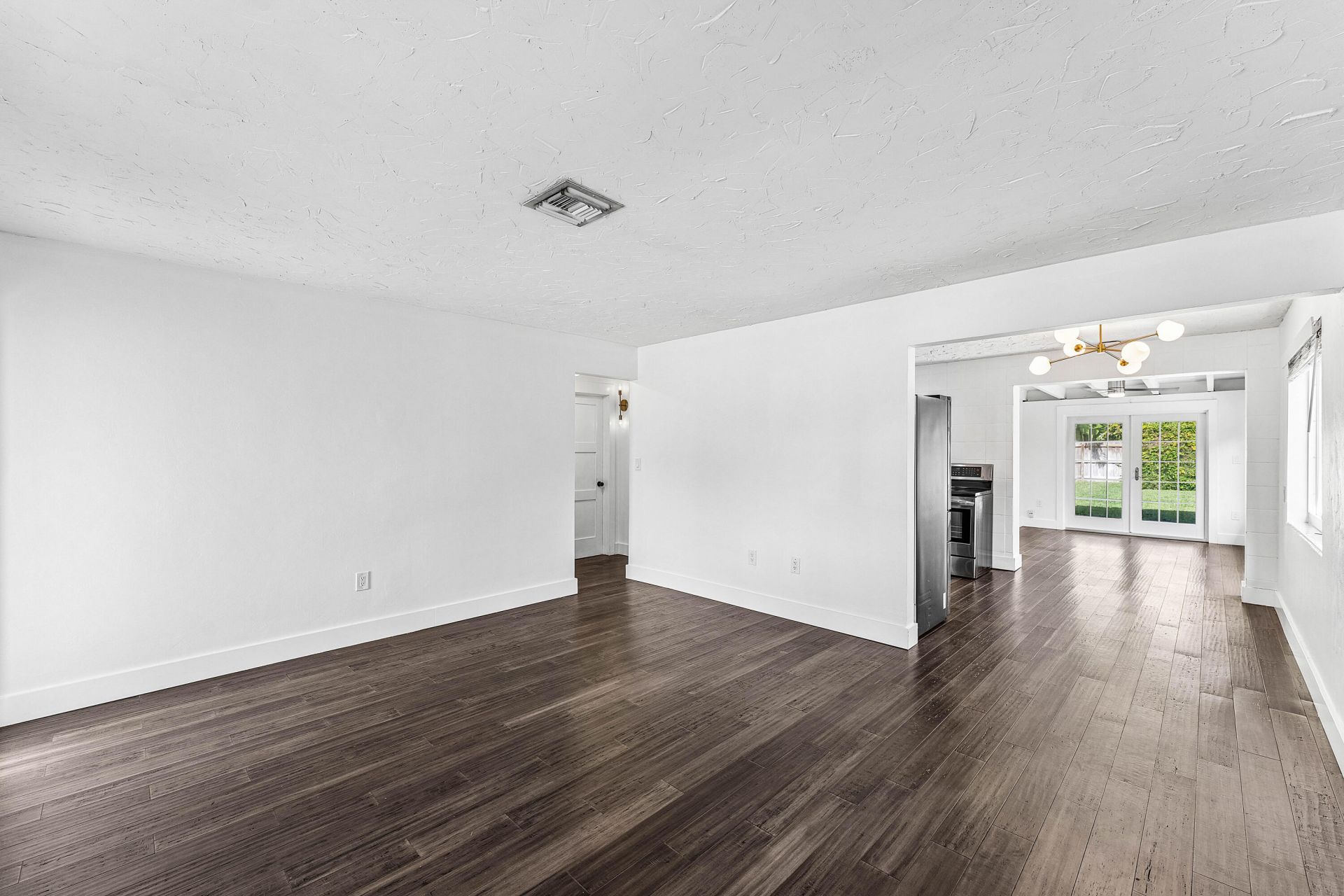 2105 N Federal Highway, Lake Worth Beach, FL 33460 Photo