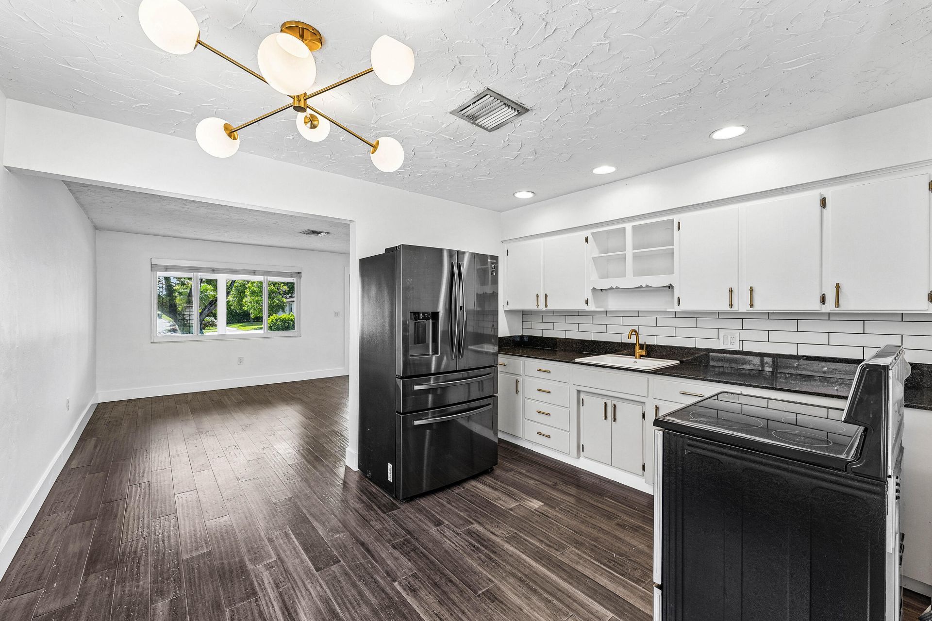 2105 N Federal Highway, Lake Worth Beach, FL 33460 Photo