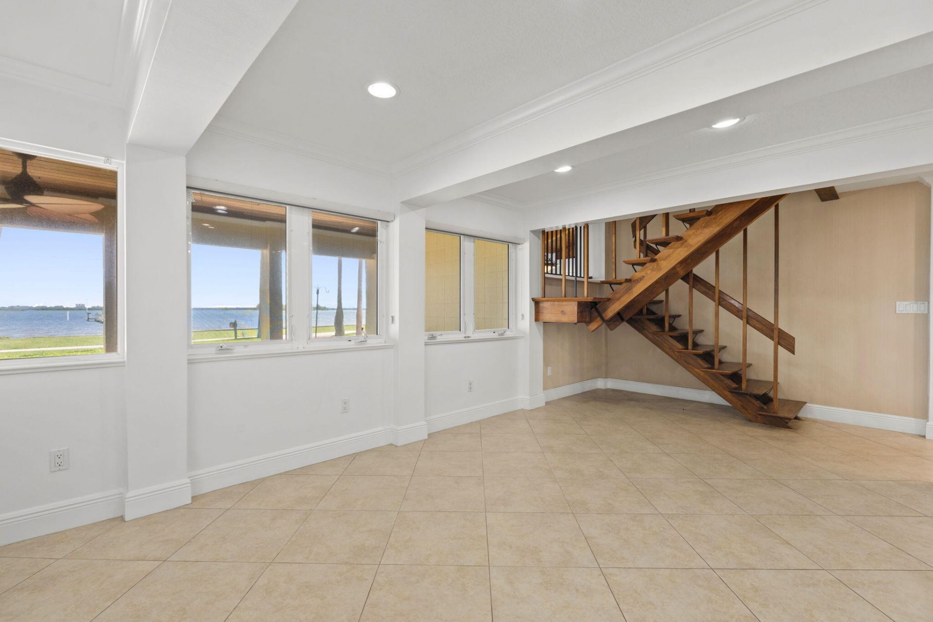 3209 N Indian River Drive, Fort Pierce, FL 34946 Photo