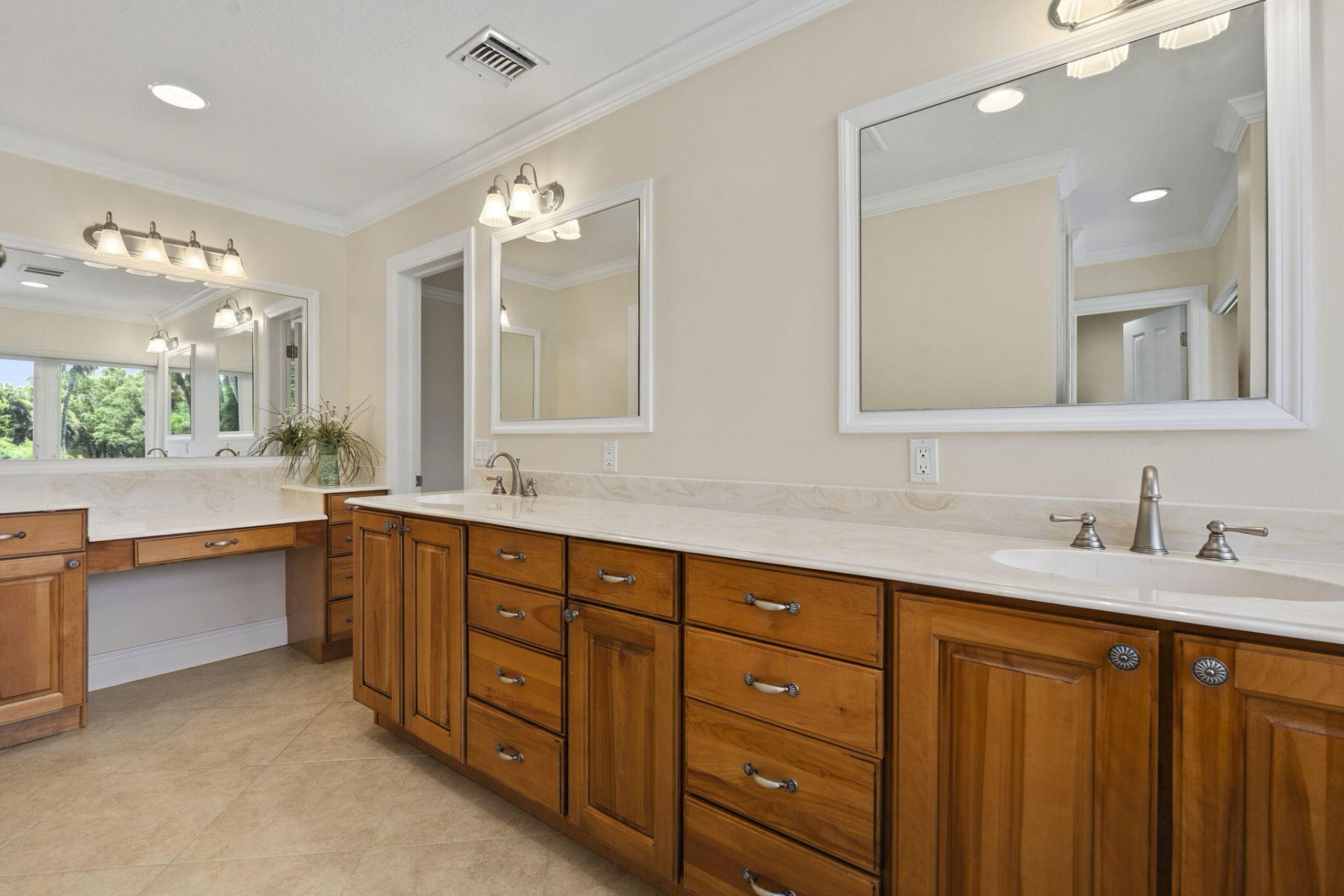 3209 N Indian River Drive, Fort Pierce, FL 34946 Photo