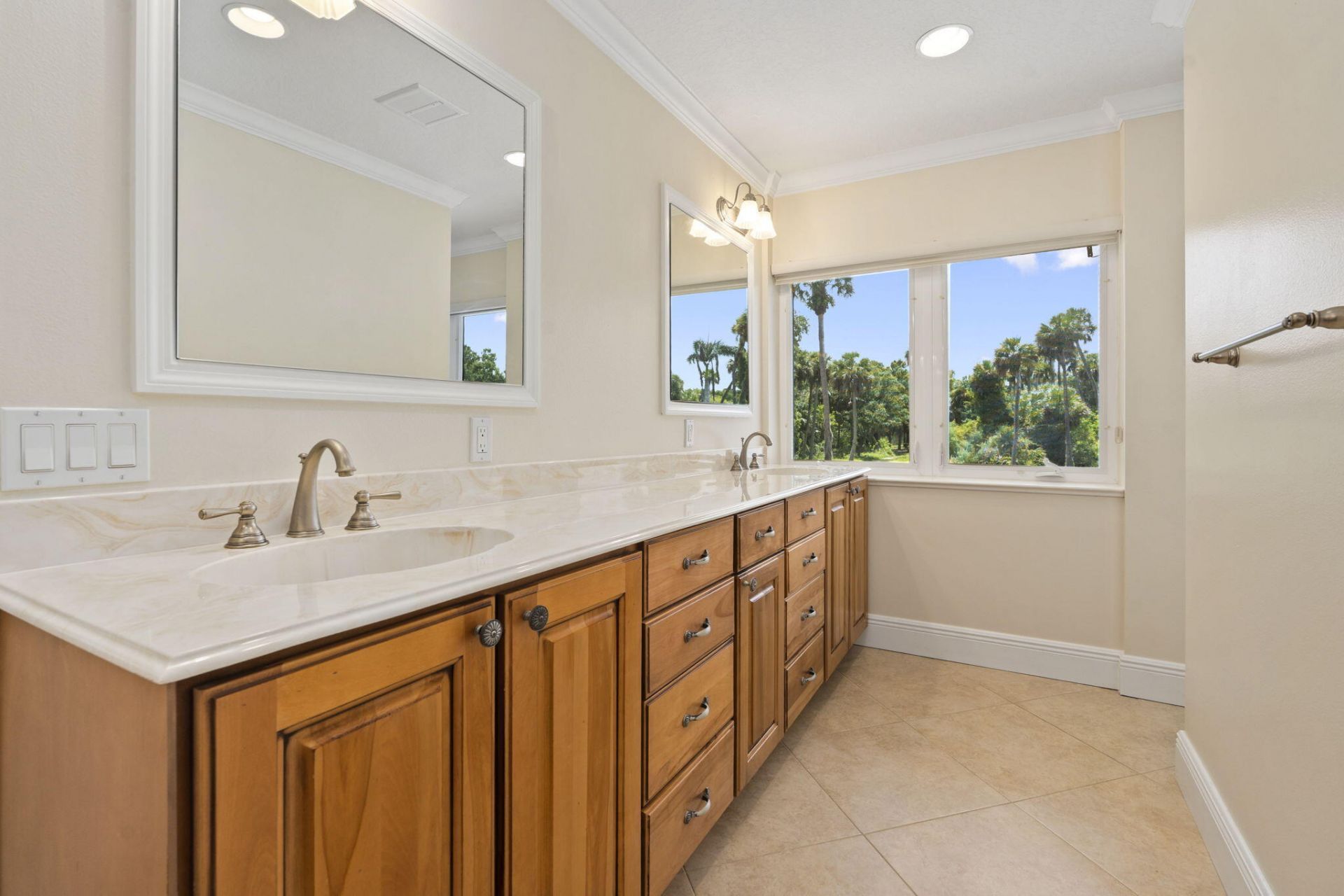 3209 N Indian River Drive, Fort Pierce, FL 34946 Photo