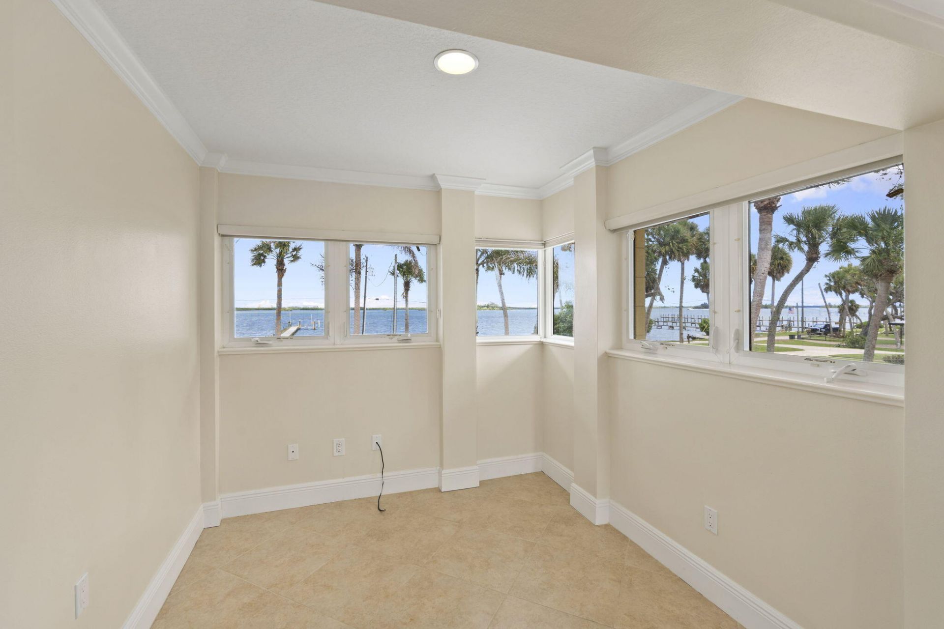 3209 N Indian River Drive, Fort Pierce, FL 34946 Photo