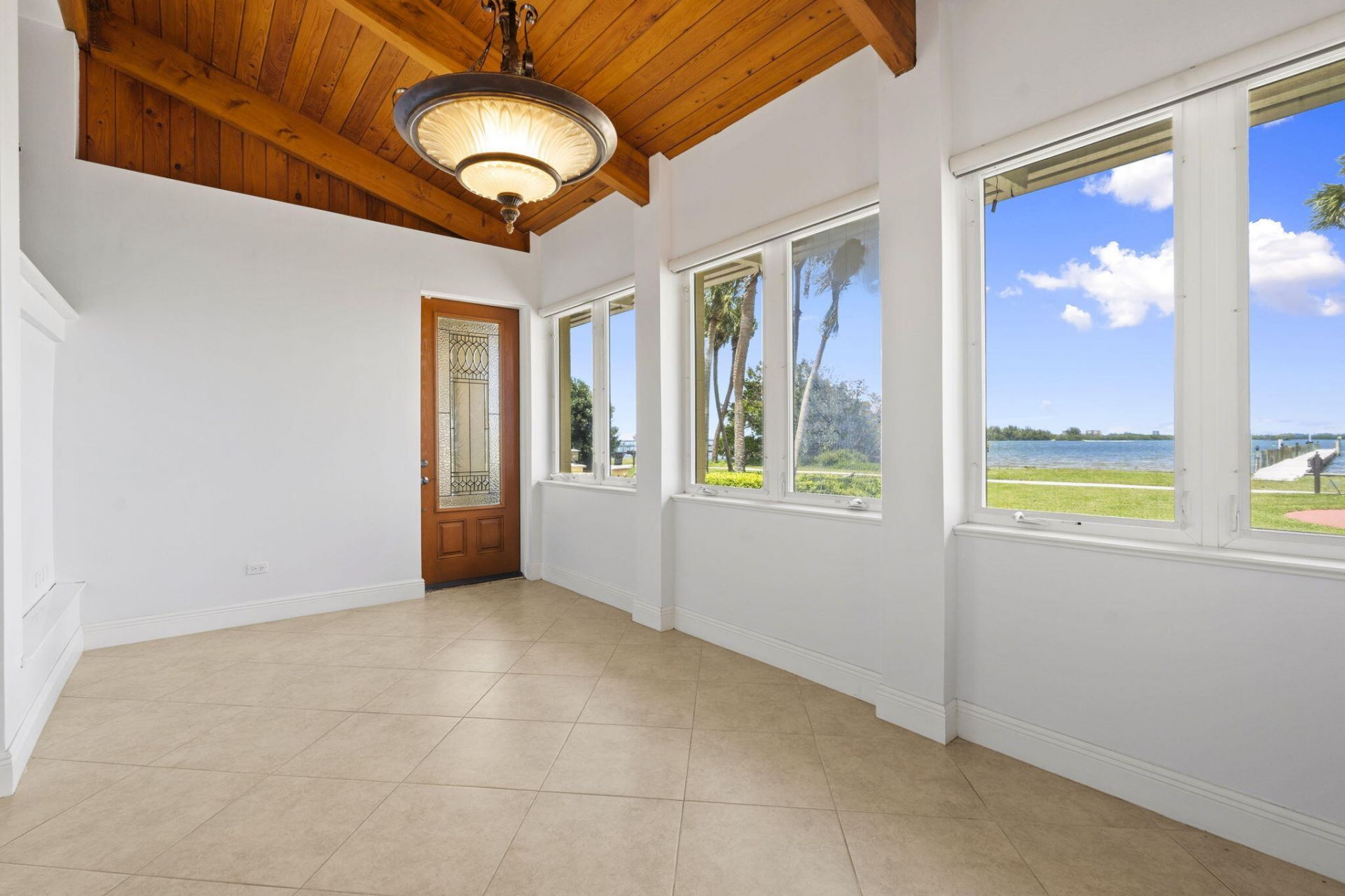 3209 N Indian River Drive, Fort Pierce, FL 34946 Photo