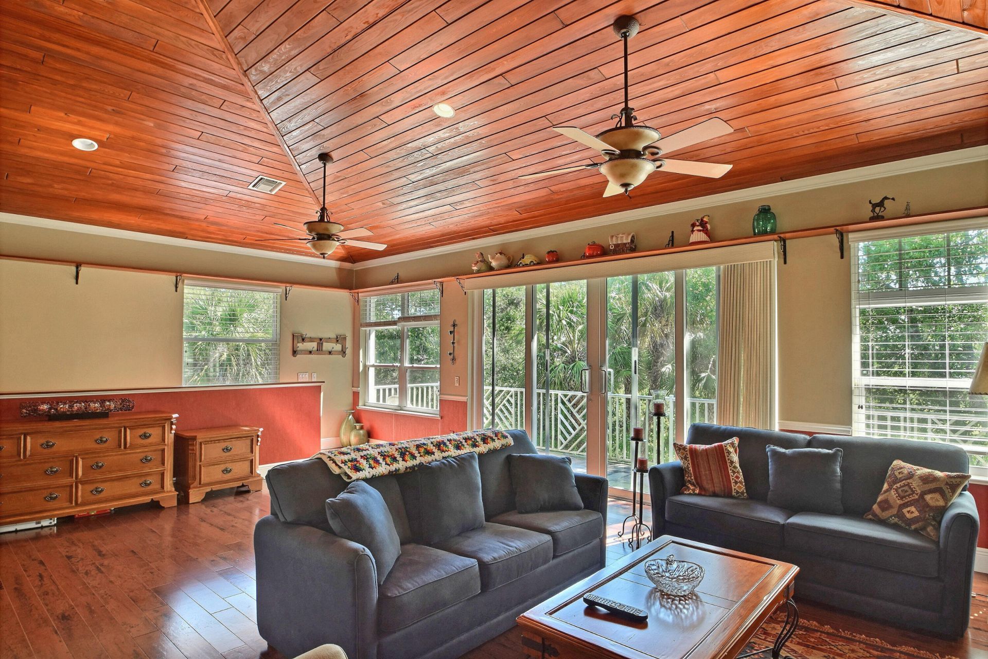3209 N Indian River Drive, Fort Pierce, FL 34946 Photo