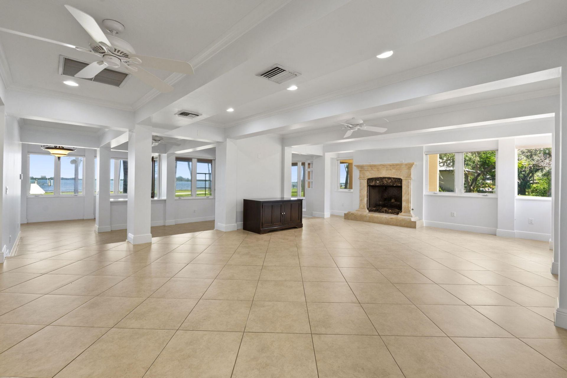 3209 N Indian River Drive, Fort Pierce, FL 34946 Photo