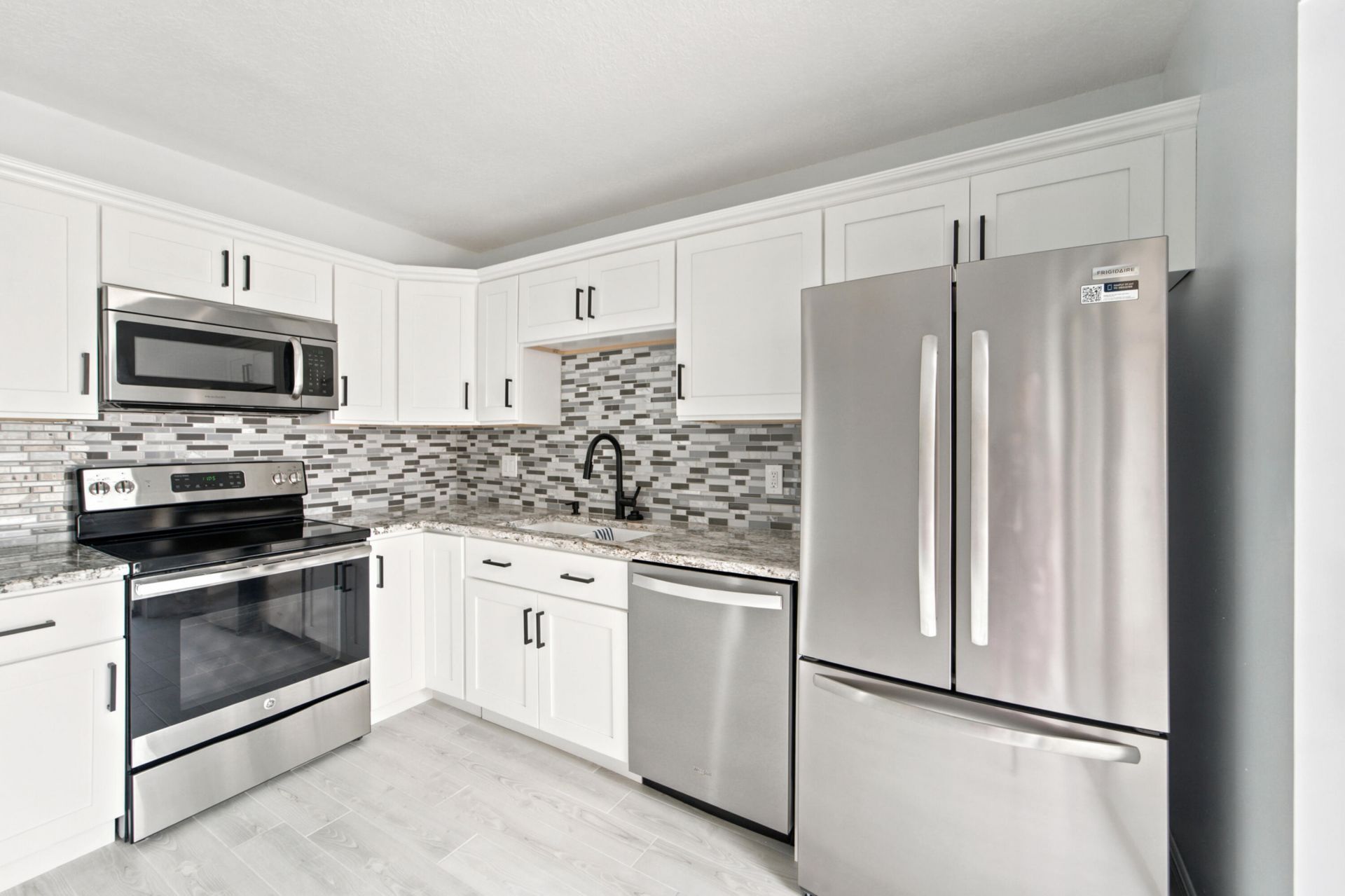 85 Lake Arbor Drive, Palm Springs, FL 33461 Photo