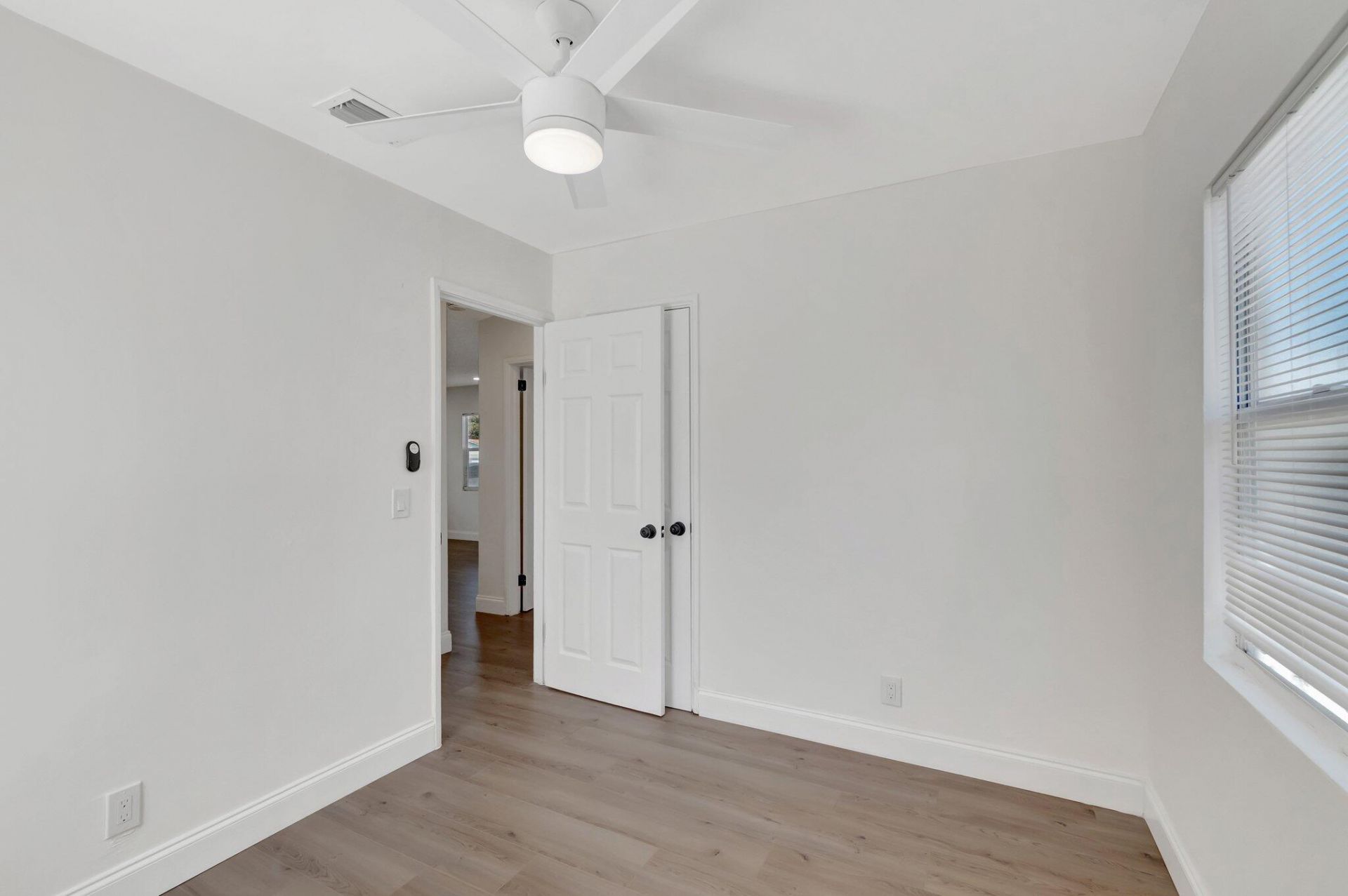 950 29th Street, West Palm Beach, FL 33407 Photo