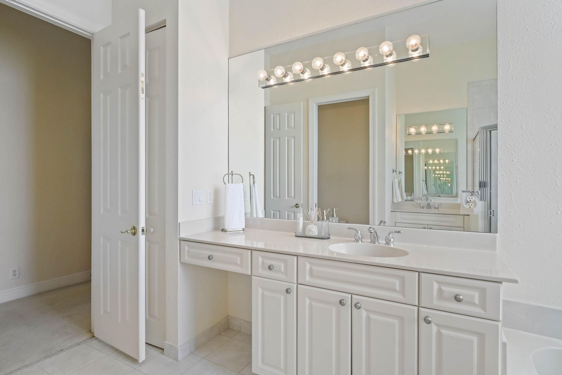 5743 Fountains Drive S, Lake Worth, FL 33467 Photo