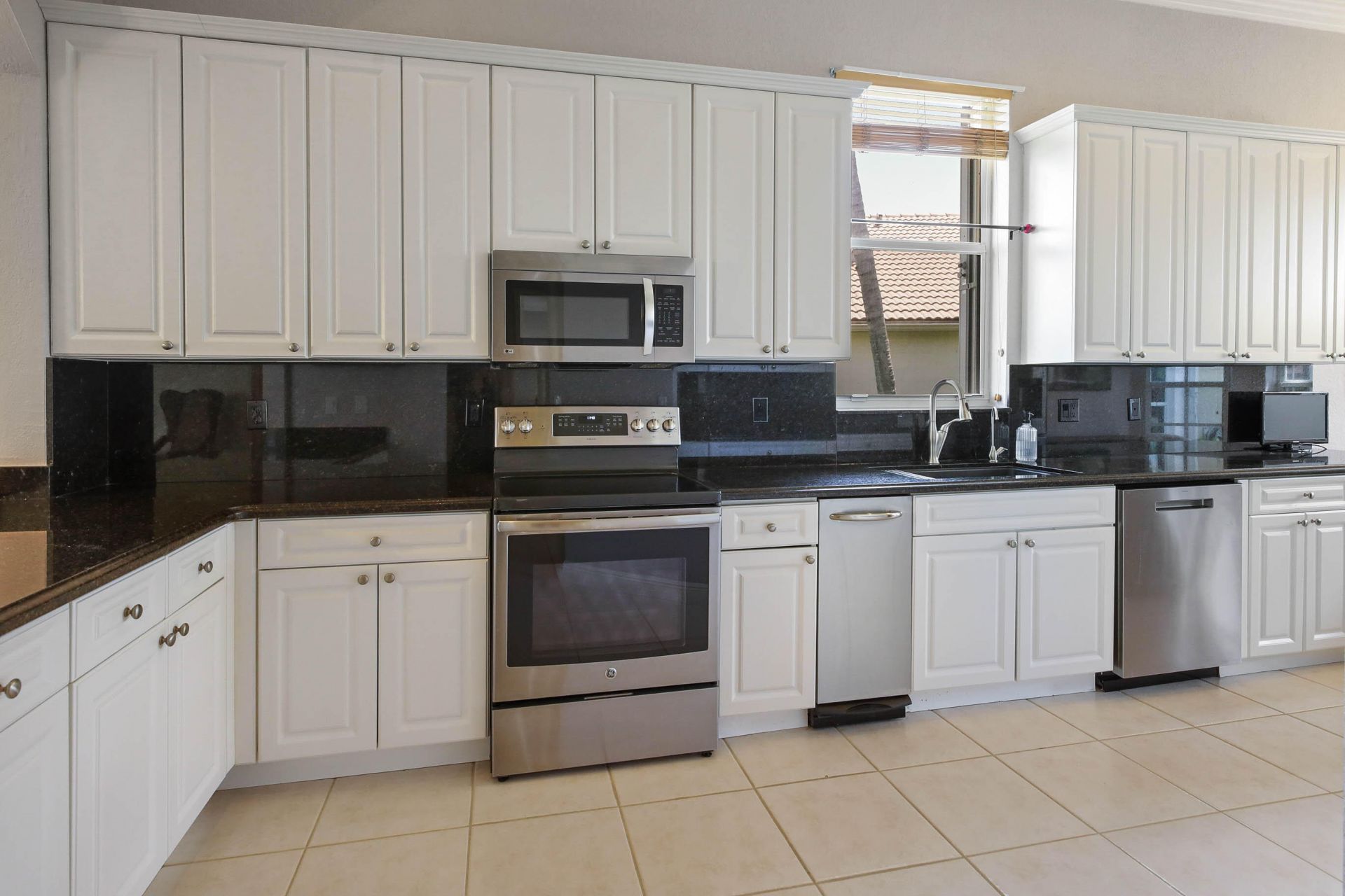 5743 Fountains Drive S, Lake Worth, FL 33467 Photo