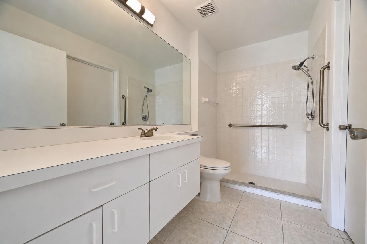 1192 Lombardy Drive, Port Saint Lucie, FL 34986 Photo