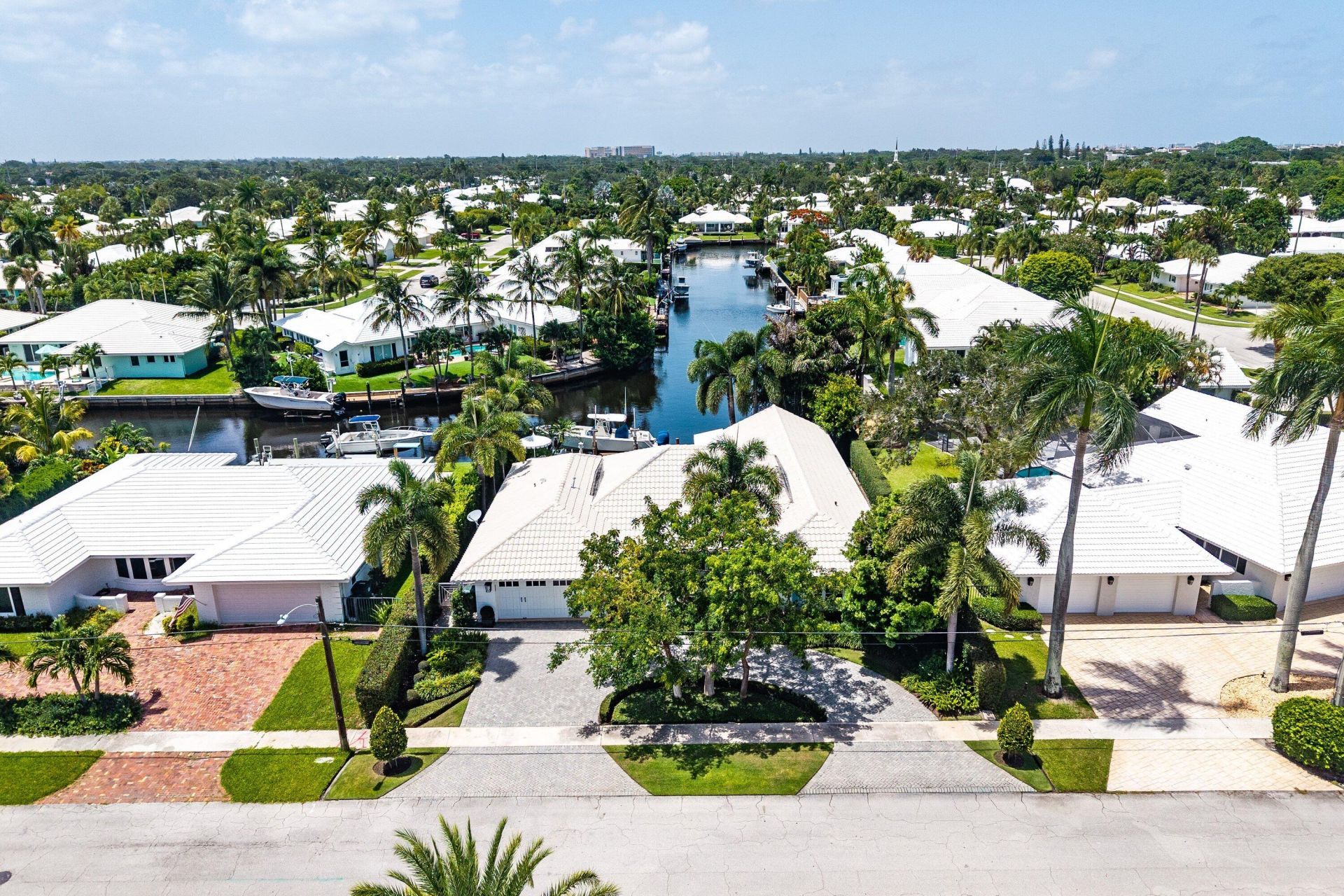 681 SW Elm Tree Lane, Boca Raton, FL 33486 Photo